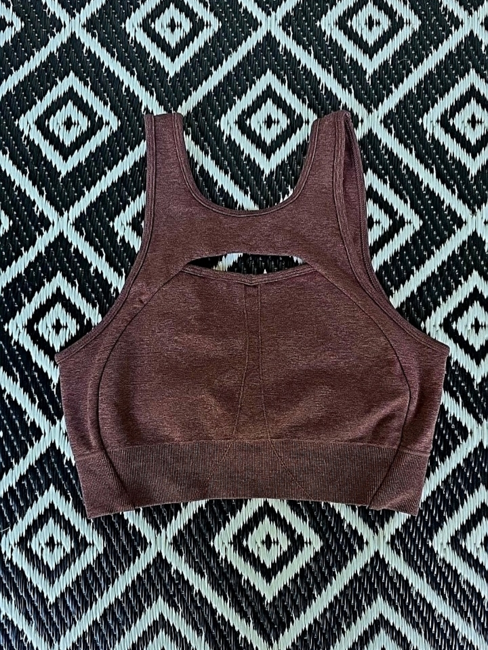 Buffbunny Seamless Reversible Cutout Sports Bra - Brown